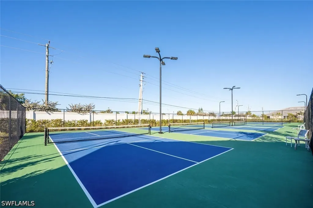 1066 Enbrook Loop Naples FL 34114