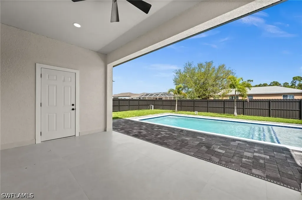 2519 NW 18th Place Cape Coral FL 33993