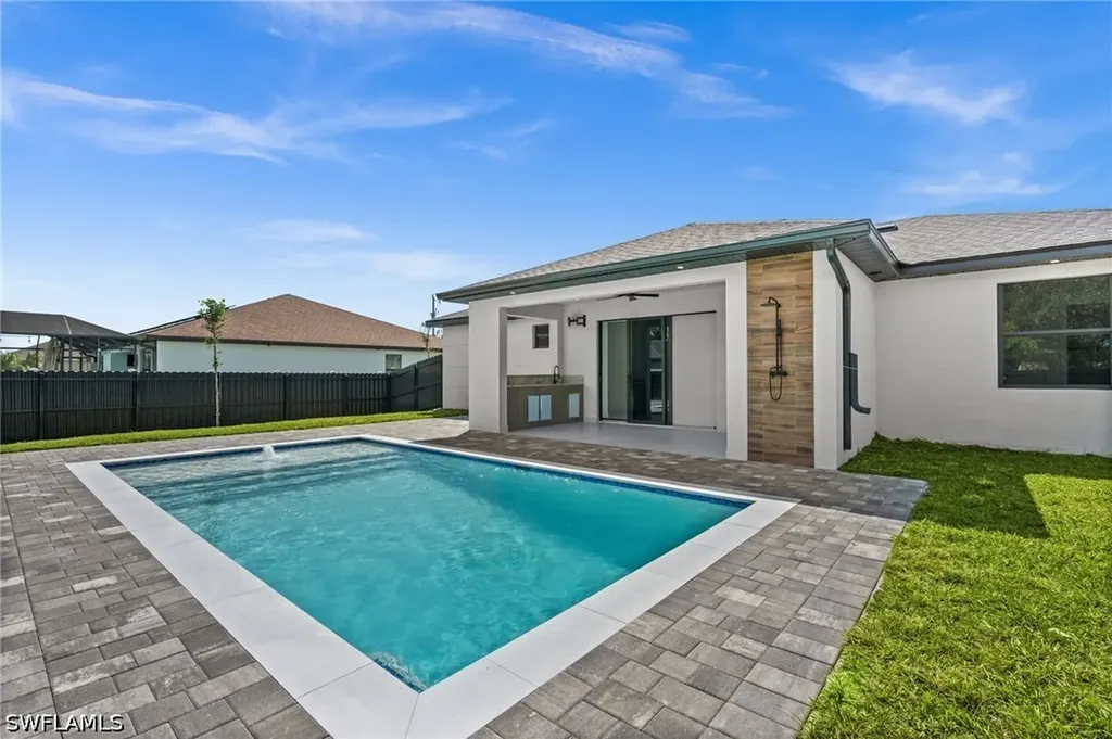 2519 NW 18th Place Cape Coral FL 33993
