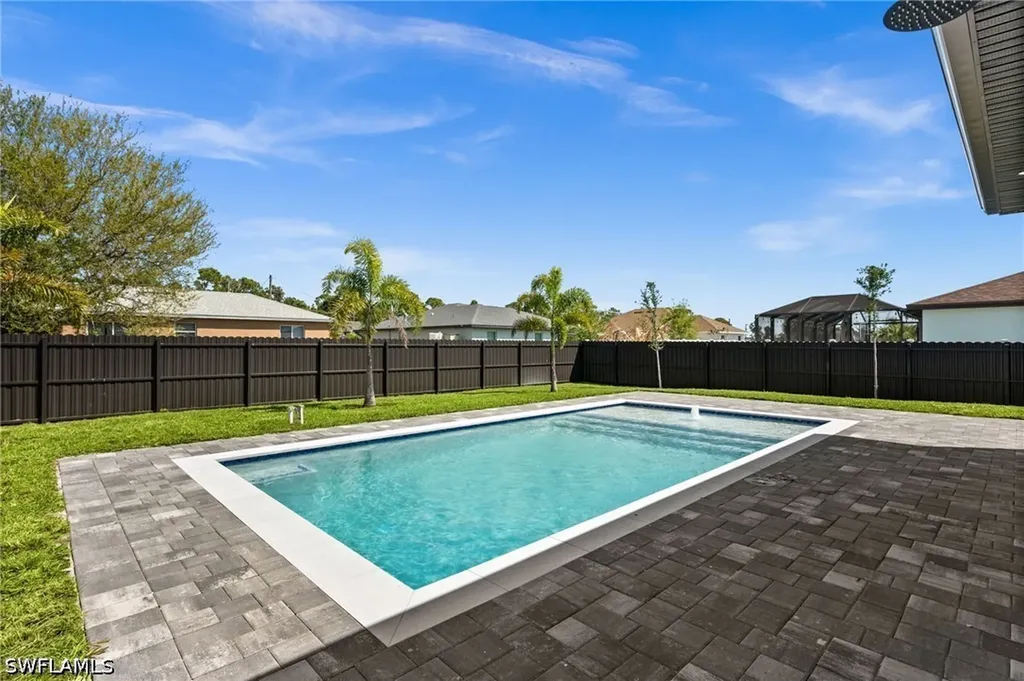 2519 NW 18th Place Cape Coral FL 33993
