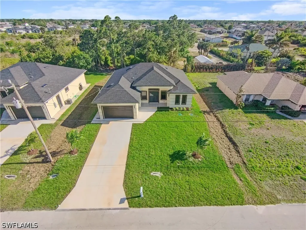 2815 19th Street SW Lehigh Acres FL 33976