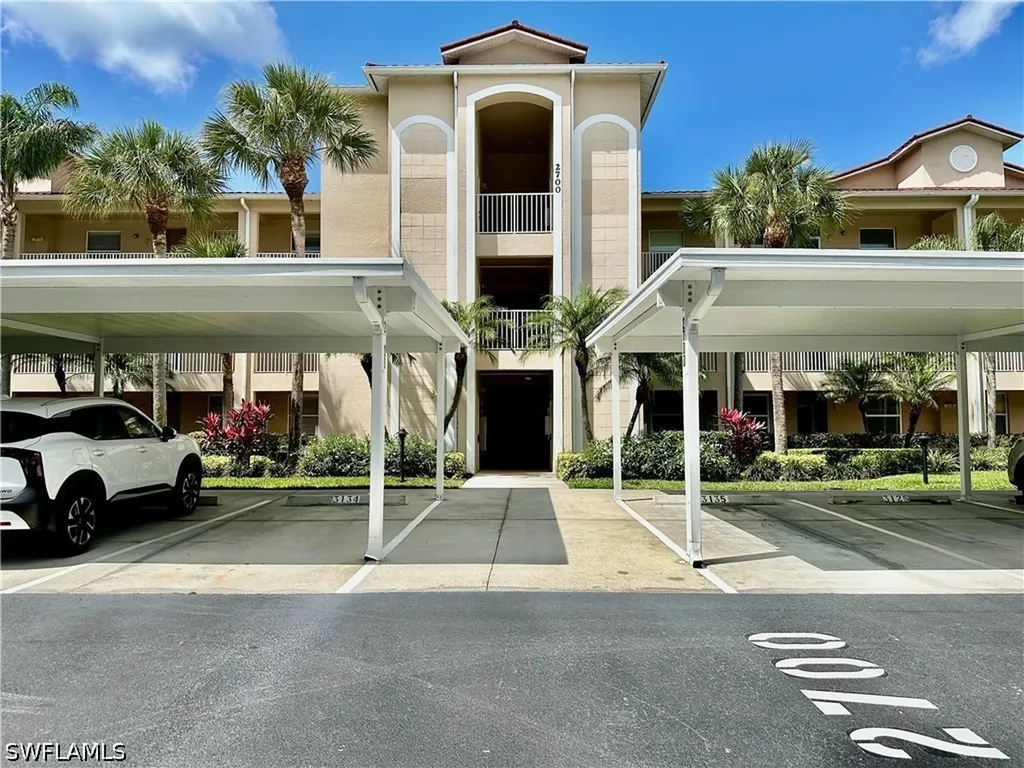 2700 Cypress Trace Circle Naples FL 34119