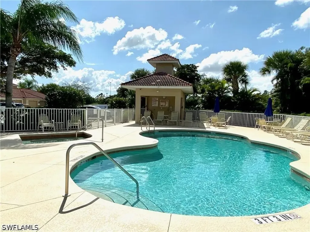 2700 Cypress Trace Circle Naples FL 34119