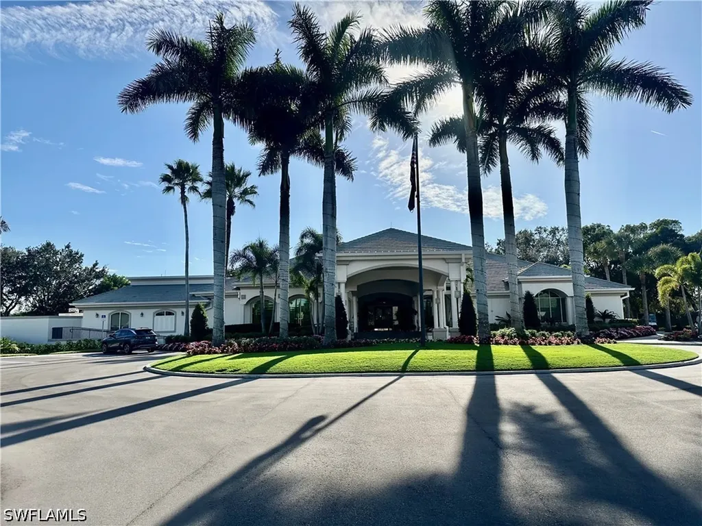2700 Cypress Trace Circle Naples FL 34119