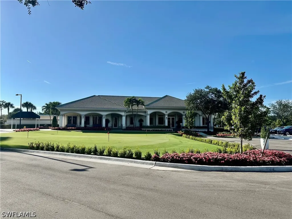 2700 Cypress Trace Circle Naples FL 34119