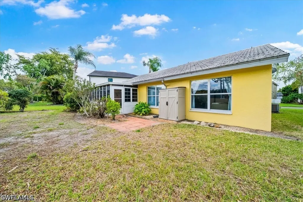12821 Eagle Pointe Circle Fort Myers FL 33913