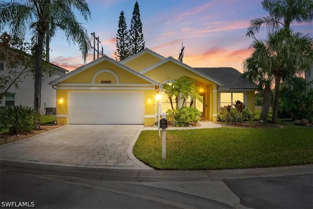 12821 Eagle Pointe Circle Fort Myers FL 33913