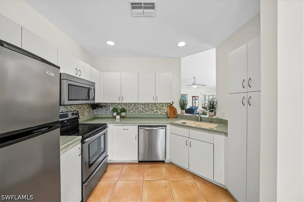 12821 Eagle Pointe Circle Fort Myers FL 33913