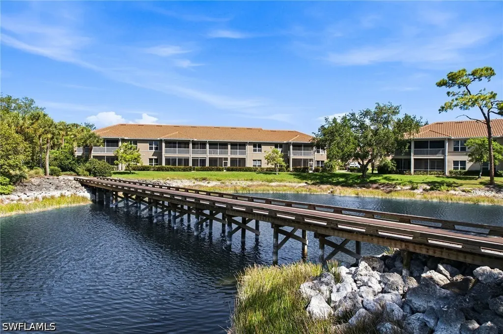 8430 Radcliffe Terrace Naples FL 34120