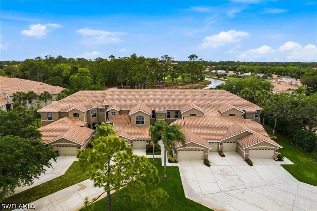 8430 Radcliffe Terrace Naples FL 34120