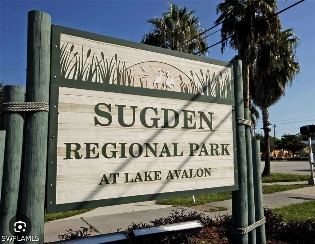 4084 New Moon Court Naples FL 34112