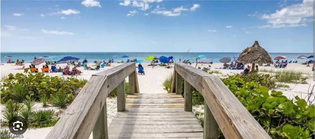 4084 New Moon Court Naples FL 34112