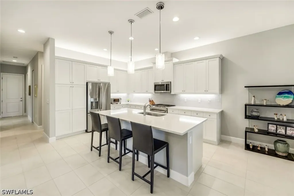 28558 Lobos Circle Bonita Springs FL 34135