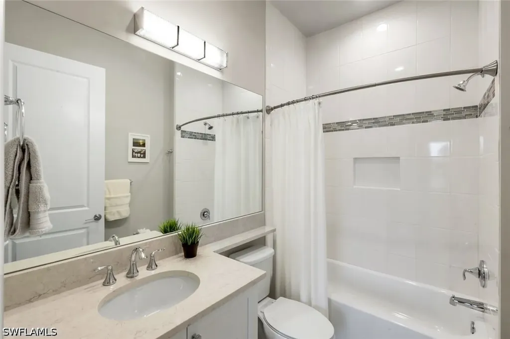 28558 Lobos Circle Bonita Springs FL 34135