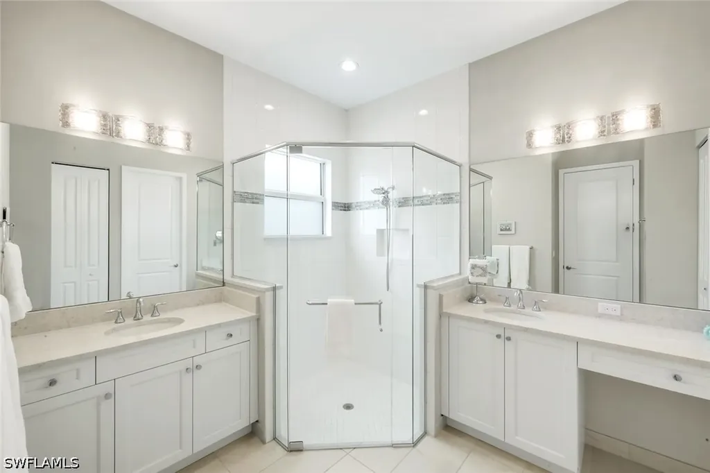 28558 Lobos Circle Bonita Springs FL 34135