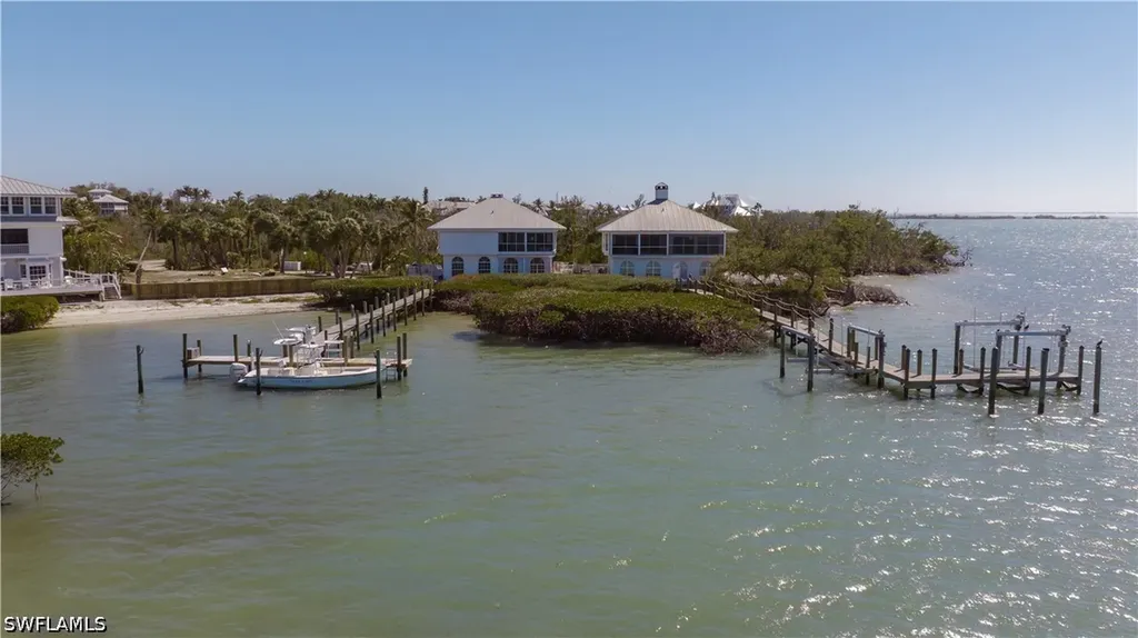303 Useppa Useppa Island FL 33924