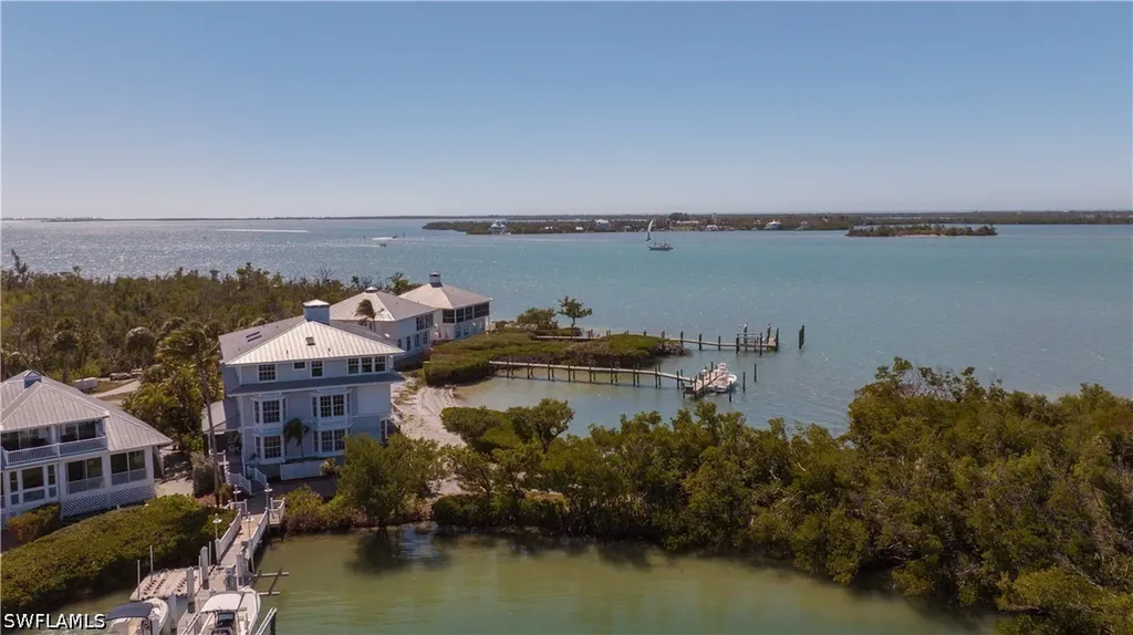 303 Useppa Useppa Island FL 33924