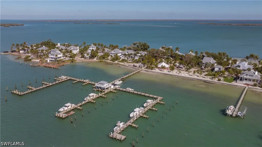 303 Useppa Useppa Island FL 33924