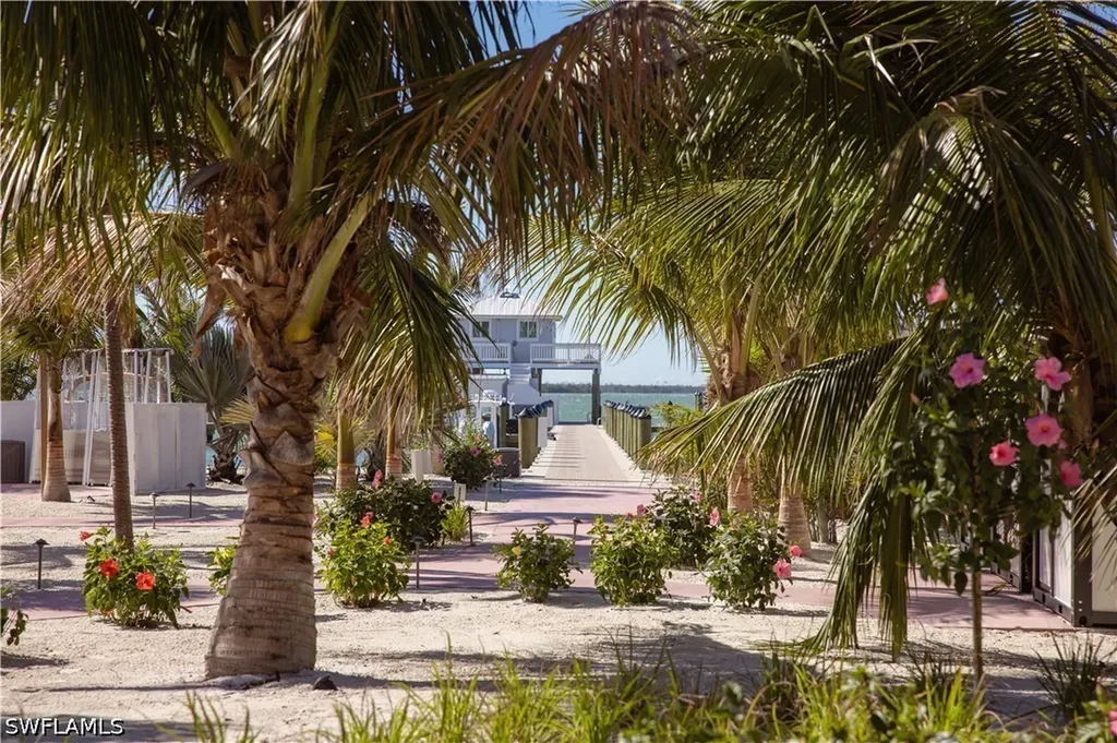 303 Useppa Useppa Island FL 33924