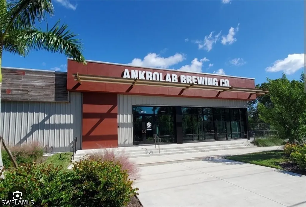 4021 Full Moon Court Naples FL 34112