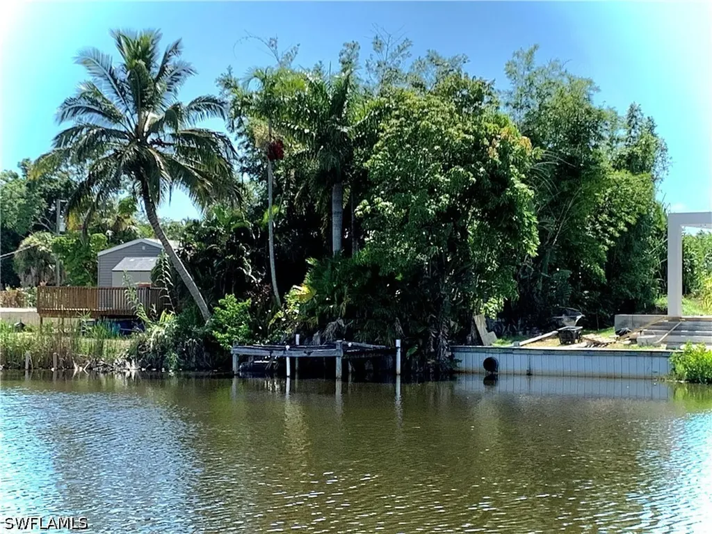 4021 Full Moon Court Naples FL 34112