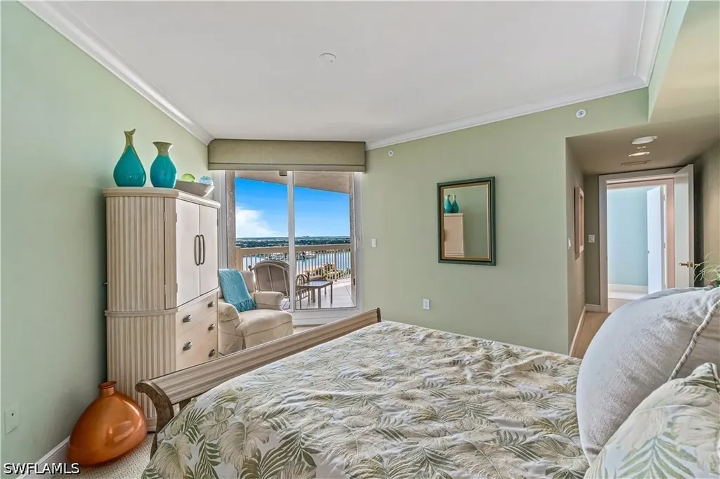 4021 Gulf Shore Boulevard N Naples FL 34103