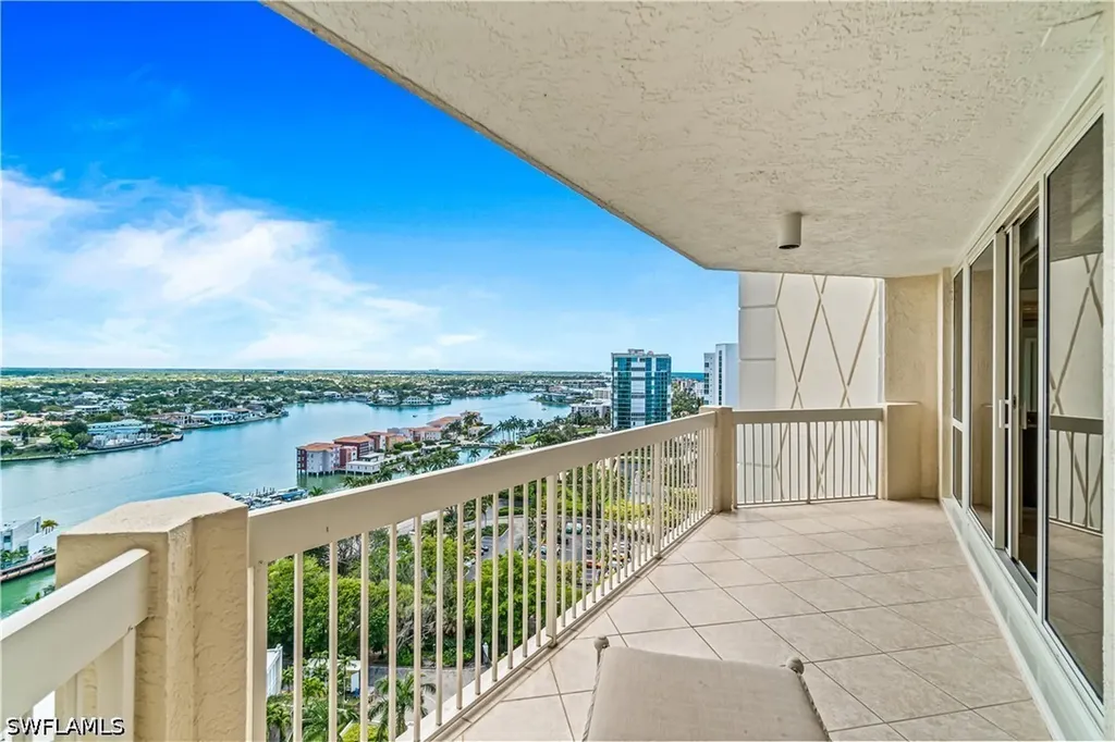 4021 Gulf Shore Boulevard N Naples FL 34103