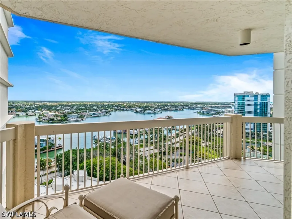4021 Gulf Shore Boulevard N Naples FL 34103