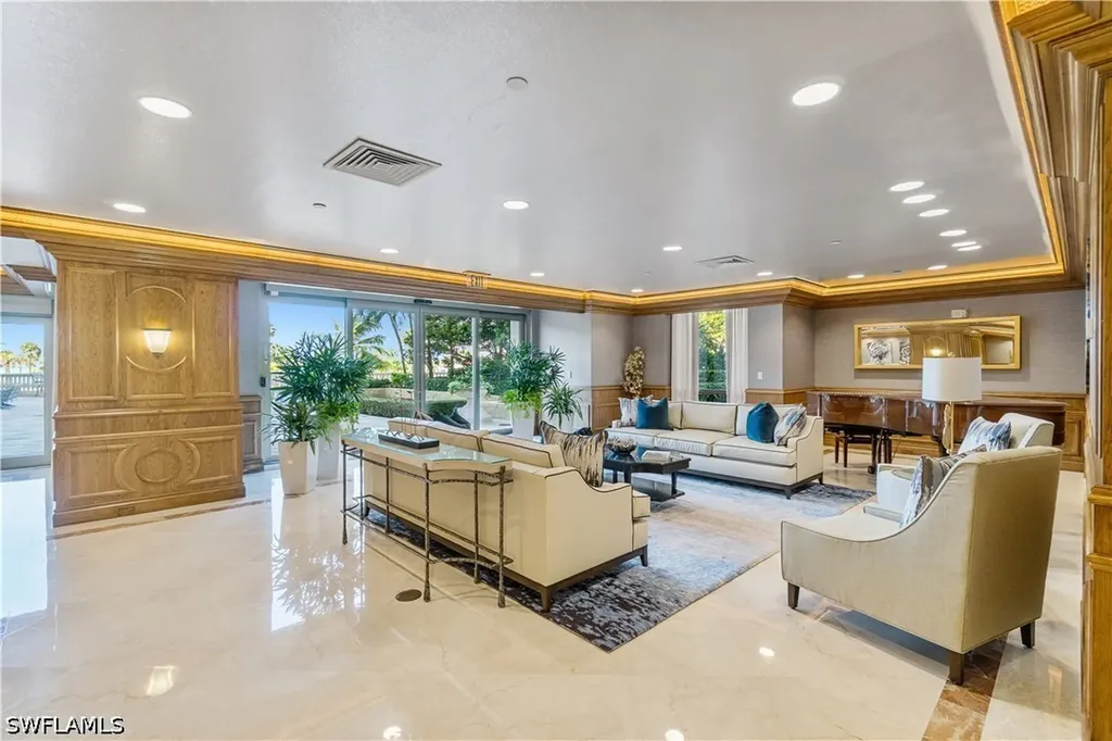 4021 Gulf Shore Boulevard N Naples FL 34103