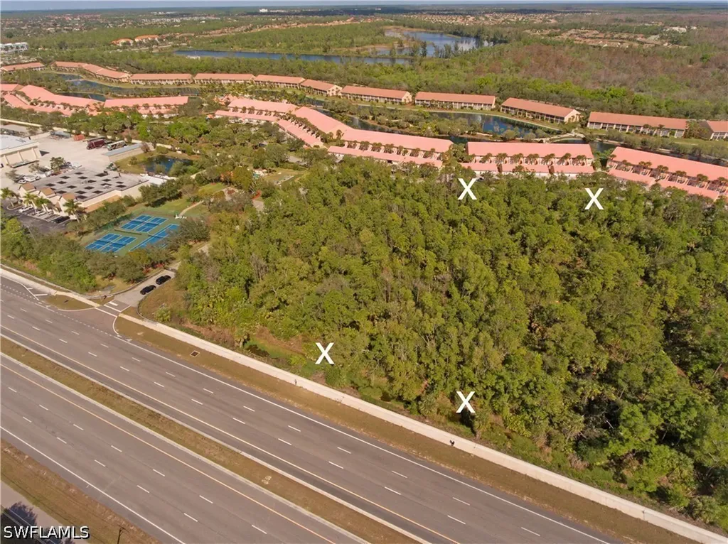 Tamiami Trail E Naples FL 34114