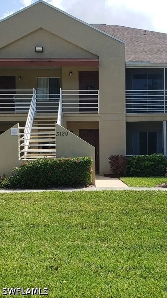 3120 Seasons Way Estero FL 33928