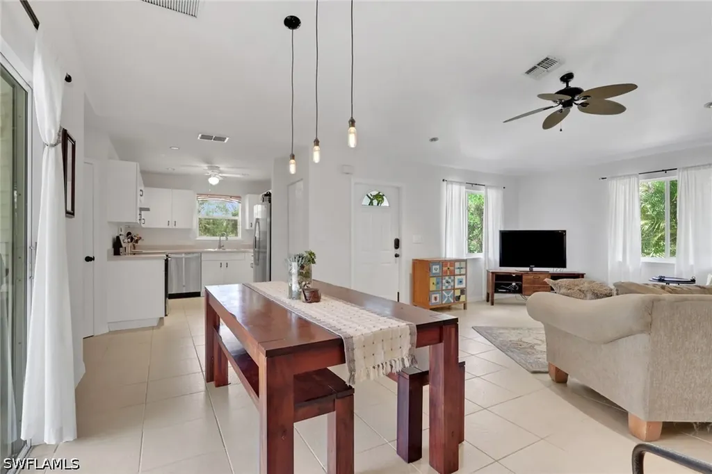 4560 18th Street NE Naples FL 34120