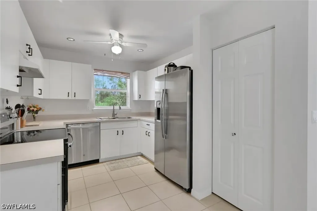 4560 18th Street NE Naples FL 34120