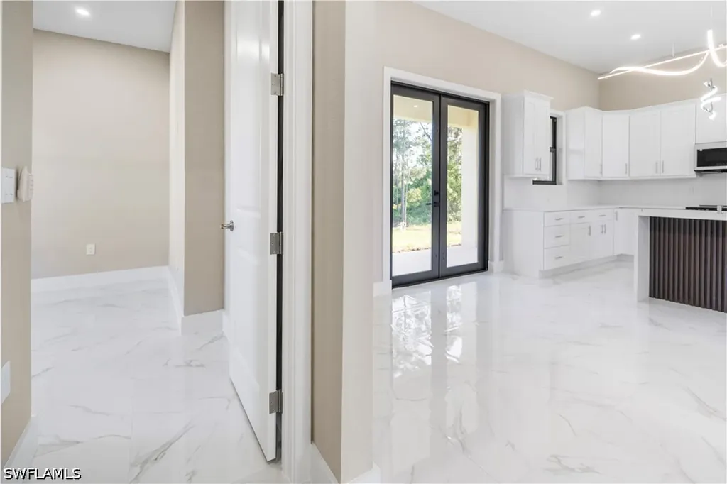 2813 19th Street SW Lehigh Acres FL 33976
