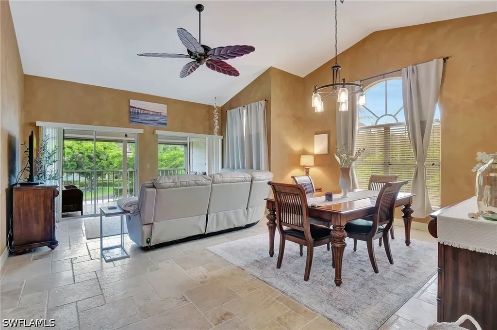 2103 Tama Circle Naples FL 34112