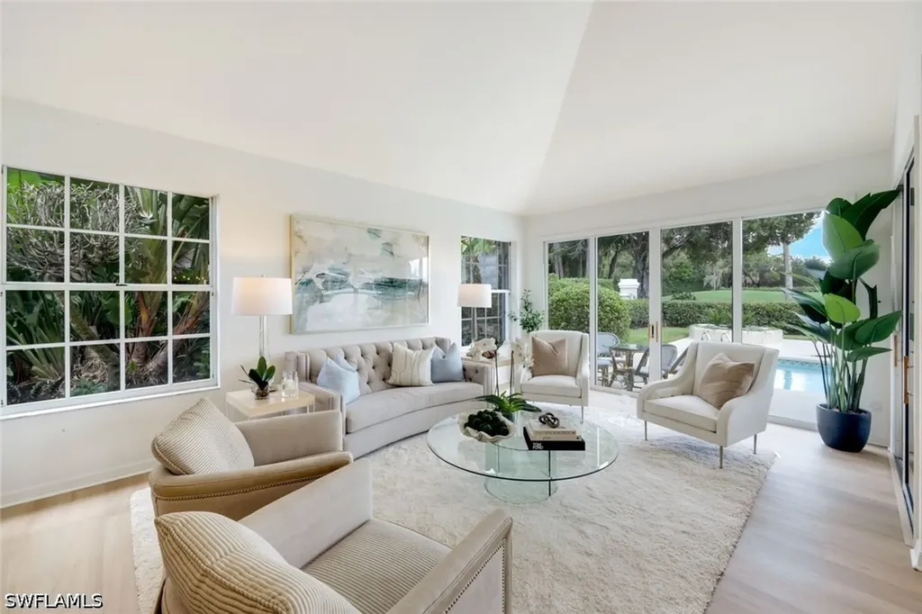 211 Via Napoli Naples FL 34105