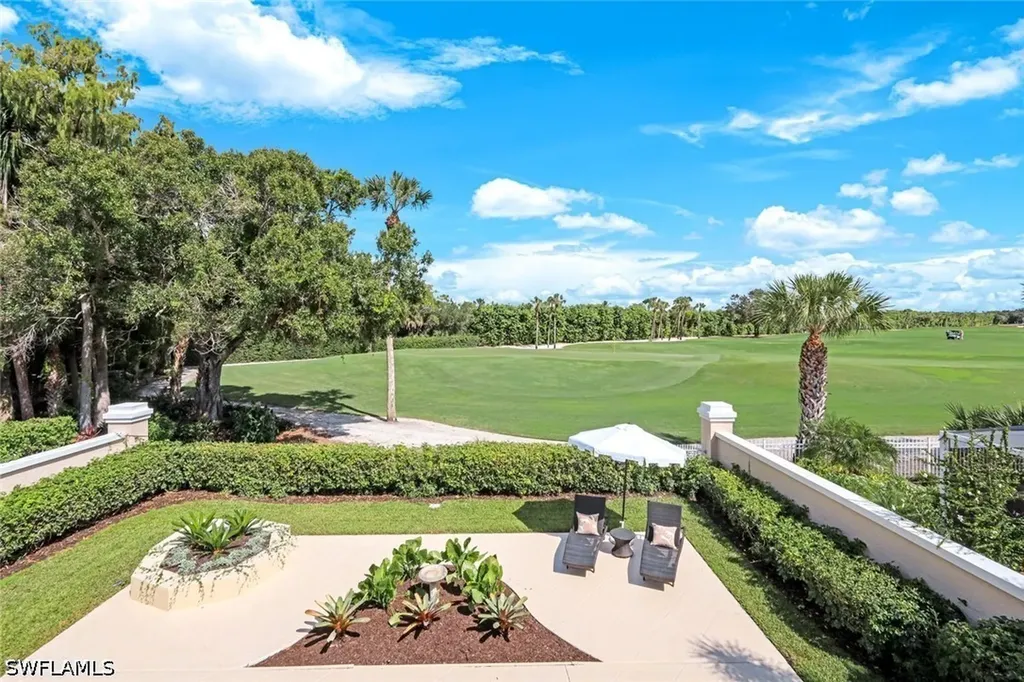 211 Via Napoli Naples FL 34105