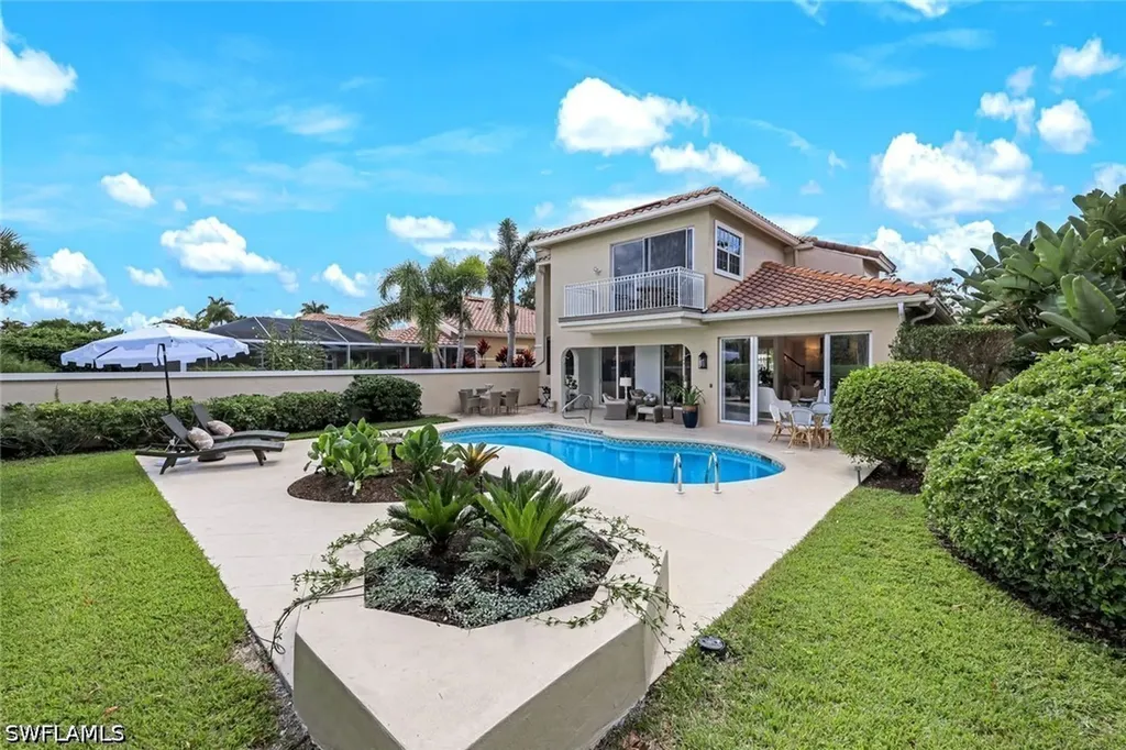 211 Via Napoli Naples FL 34105