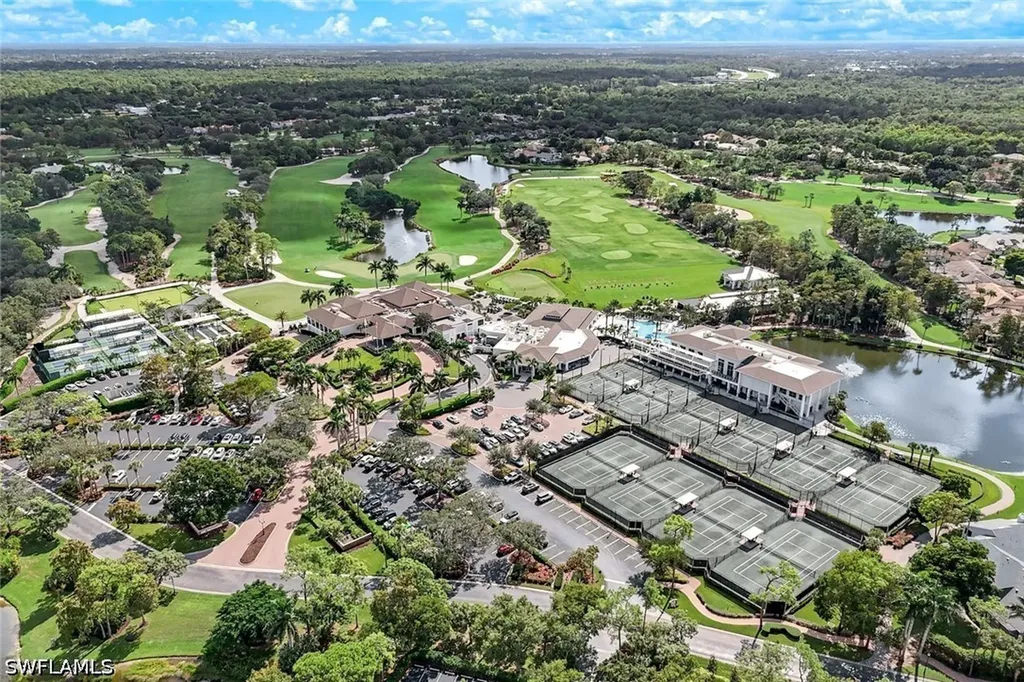 211 Via Napoli Naples FL 34105