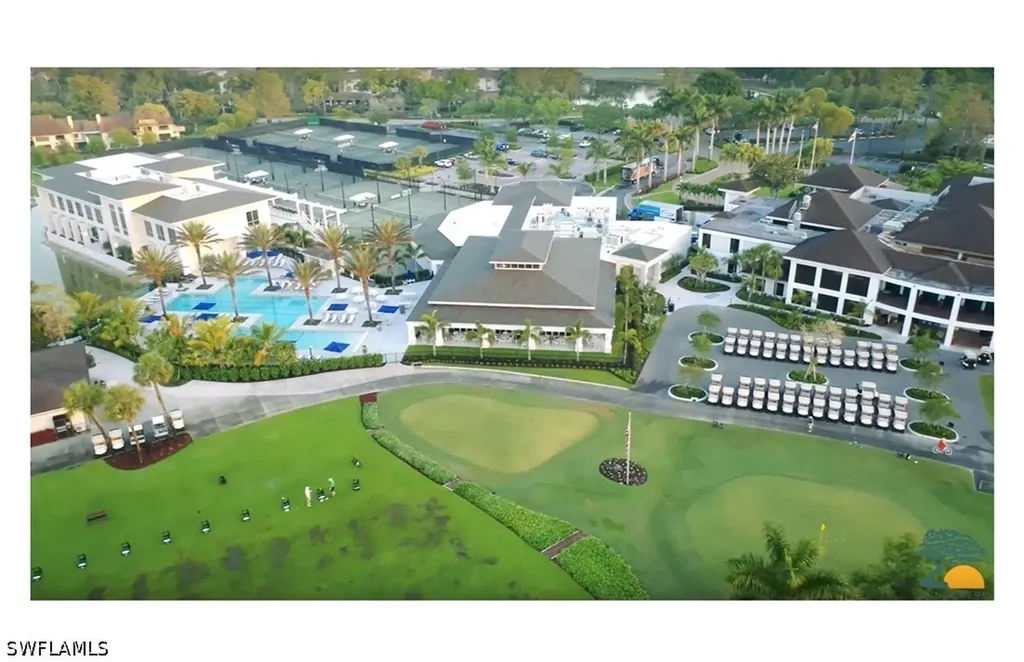 211 Via Napoli Naples FL 34105