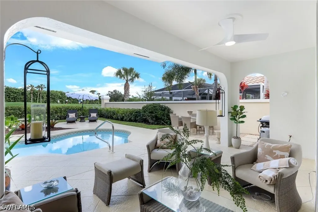211 Via Napoli Naples FL 34105