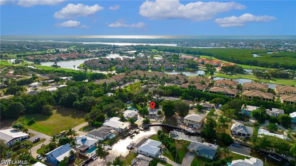 3461 Lakeview Drive Naples FL 34112