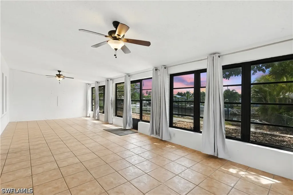 3461 Lakeview Drive Naples FL 34112