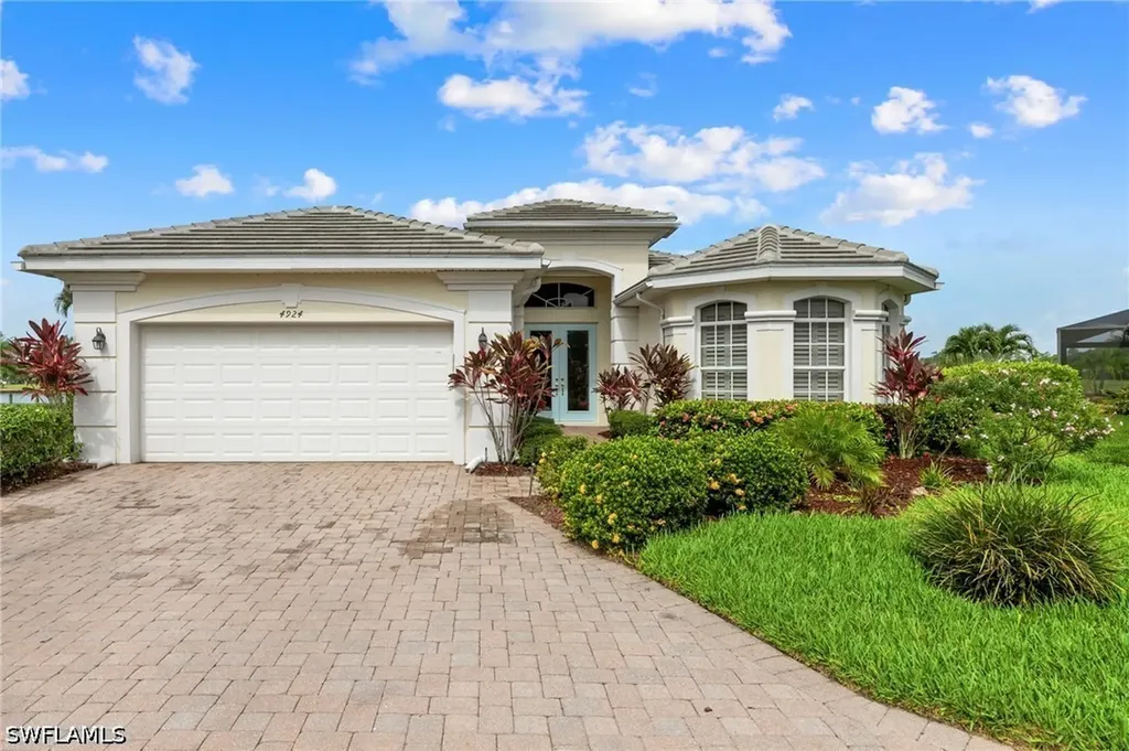 4924 Sedgewood Lane Naples FL 34112