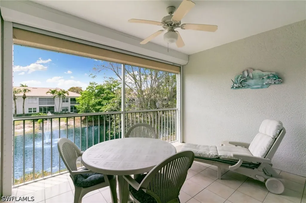 6927 Satinleaf Road N Naples FL 34109