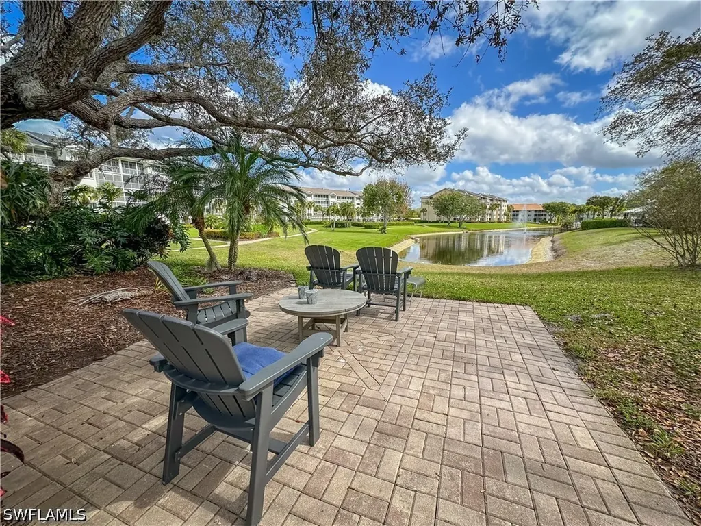 300 Horse Creek Drive Naples FL 34110