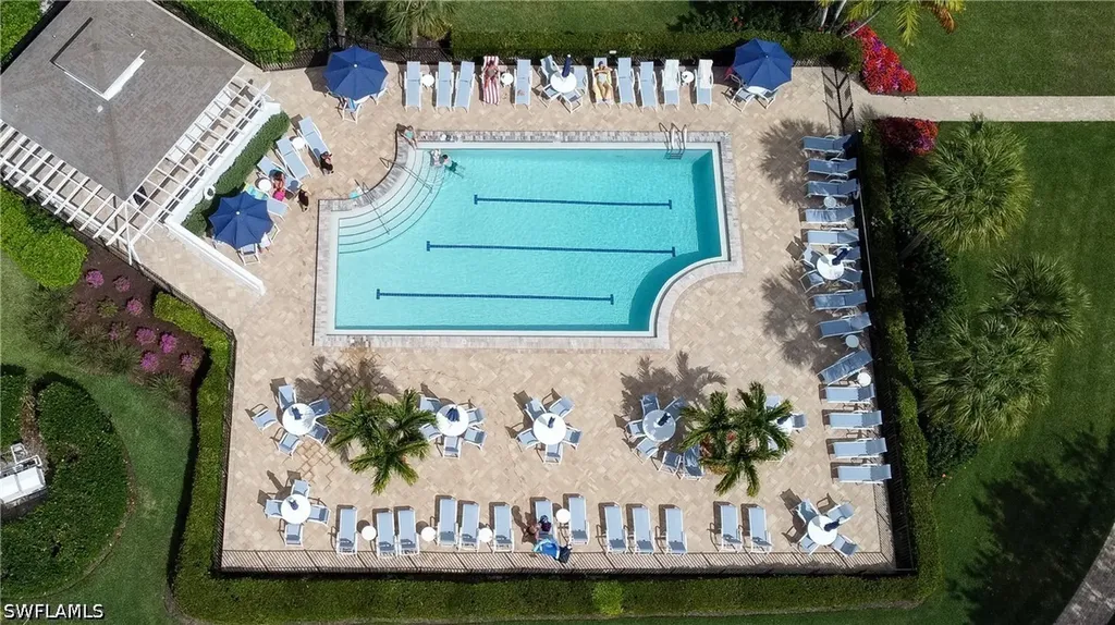 300 Horse Creek Drive Naples FL 34110