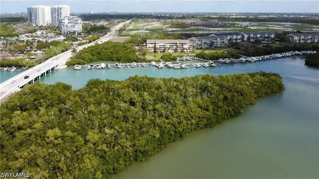 300 Horse Creek Drive Naples FL 34110
