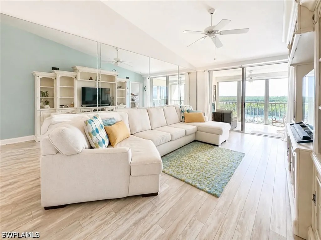 300 Horse Creek Drive Naples FL 34110