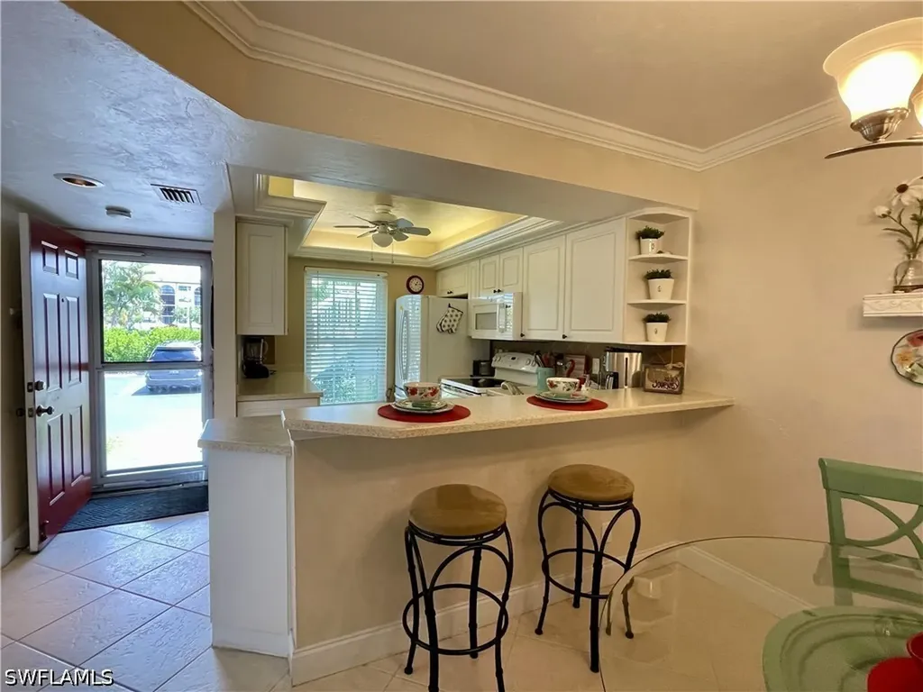 860 Elkhorn Court Marco Island FL 34145